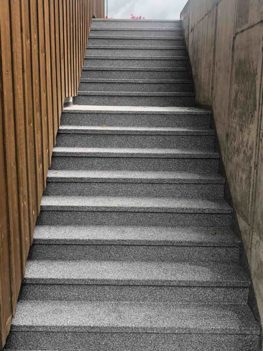 Rutschfeste Treppen Beschichtung | WB-Tech